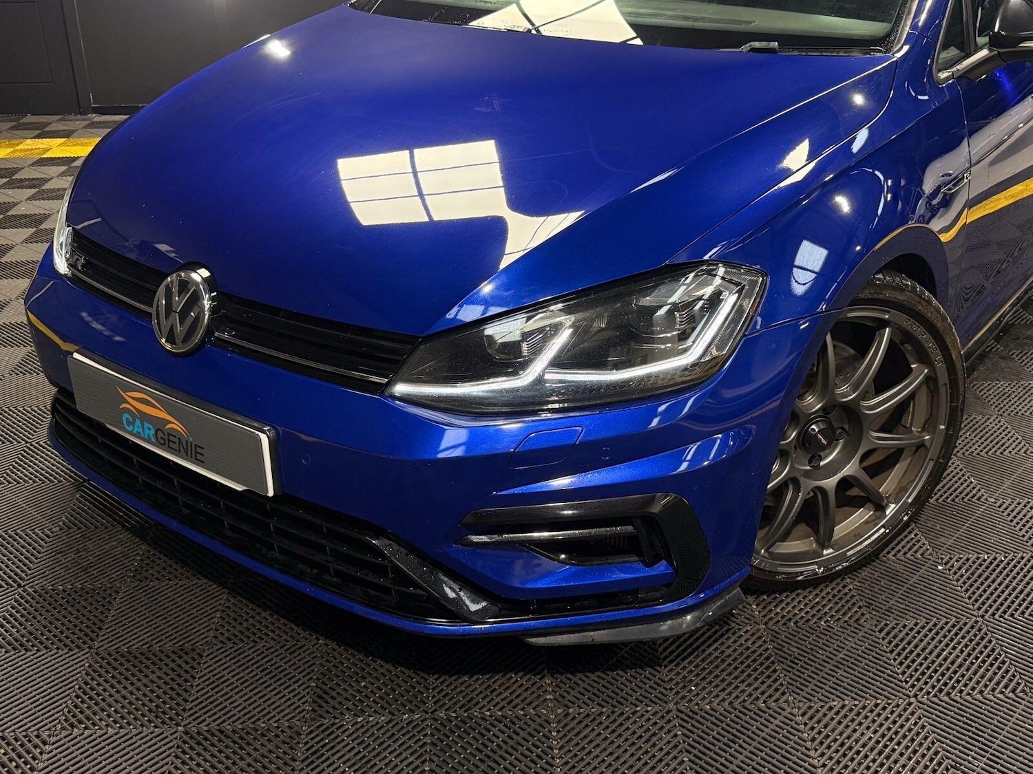 Used Volkswagen Golf 2018 for sale - 77695906: Photo 39