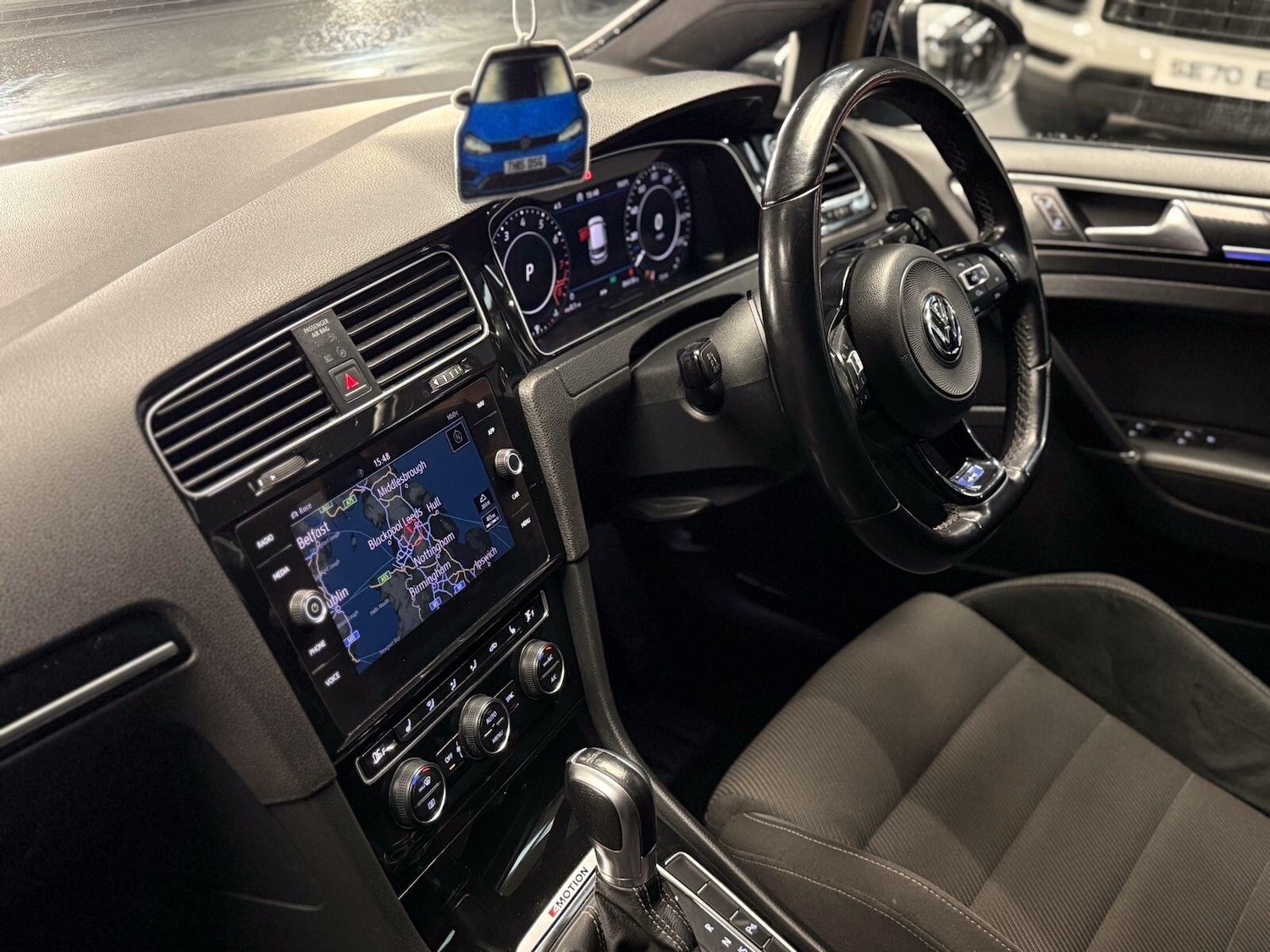 Used Volkswagen Golf 2018 for sale - 77695906: Photo 7