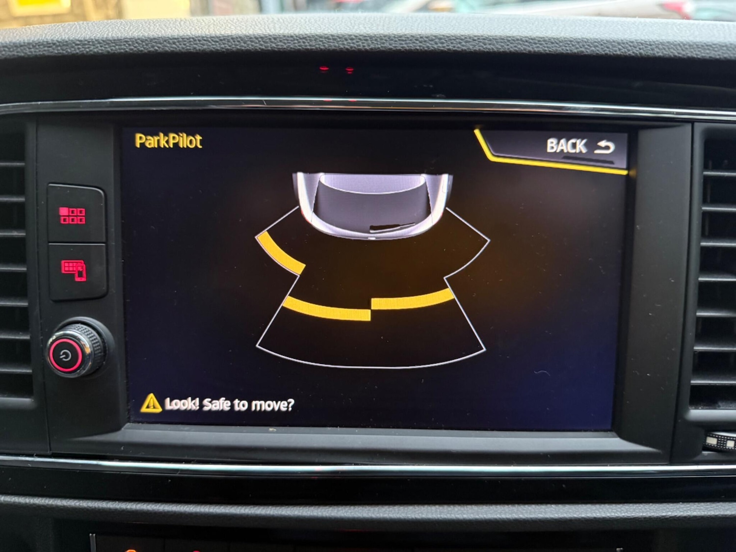 Used SEAT Leon 2017 for sale - 76667399: Photo 18