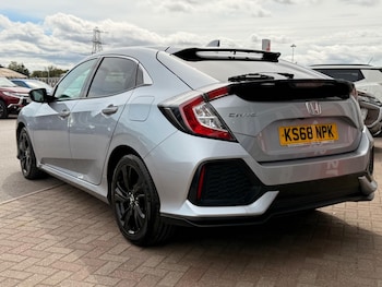 Used Honda Civic 2018 for sale - 75610544: Photo