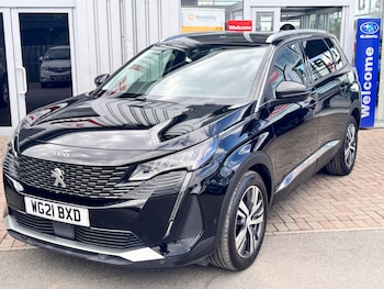 Peugeot - 5008
