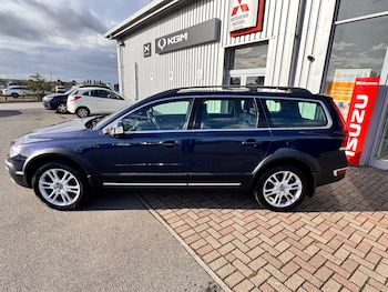 Used Volvo XC70 2015 for sale - 75891871: Photo