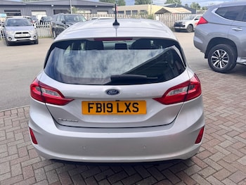 Used Ford Fiesta 2019 for sale - 75610547: Photo