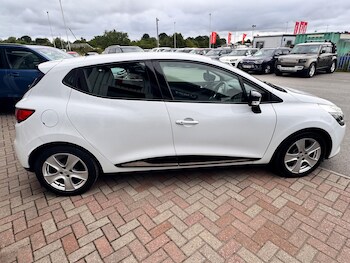 Used Renault Clio 2016 for sale - 75579828: Photo