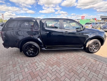 Used Isuzu D-Max 2024 for sale - 75759060: Photo