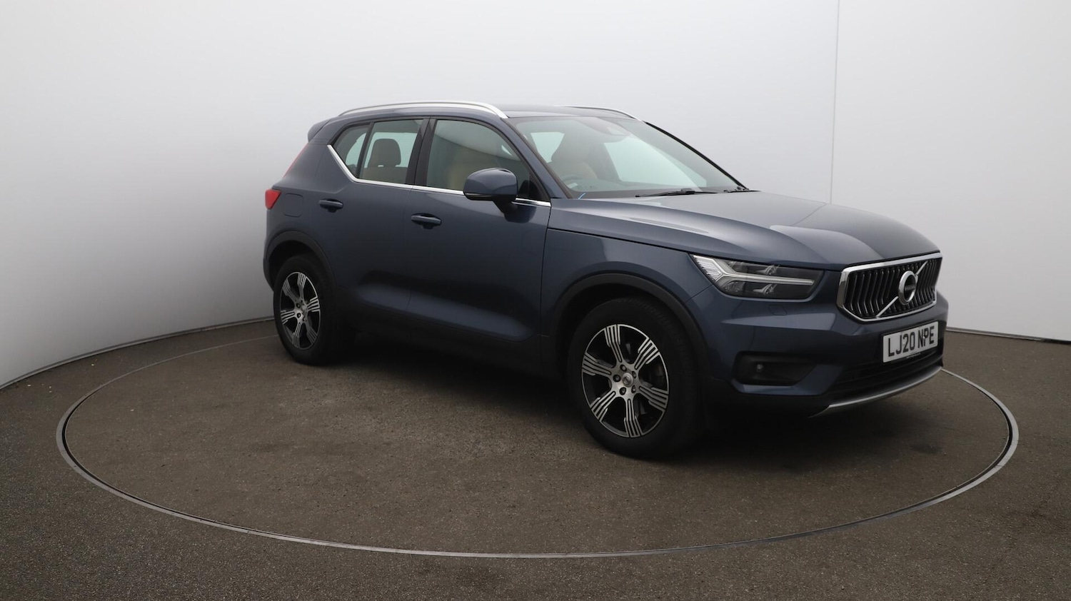 Used Volvo XC40 2020 for sale - 76085215: Photo 43