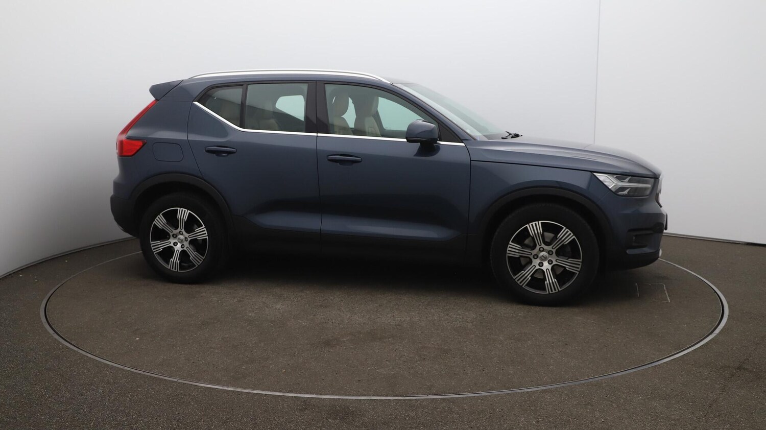 Used Volvo XC40 2020 for sale - 76085215: Photo 47