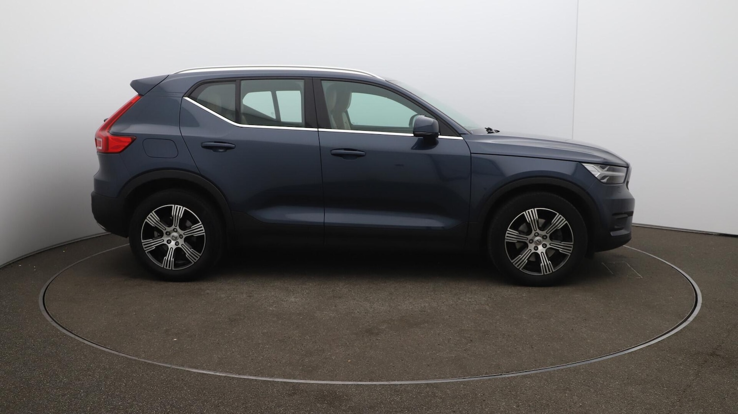 Used Volvo XC40 2020 for sale - 76085215: Photo 48
