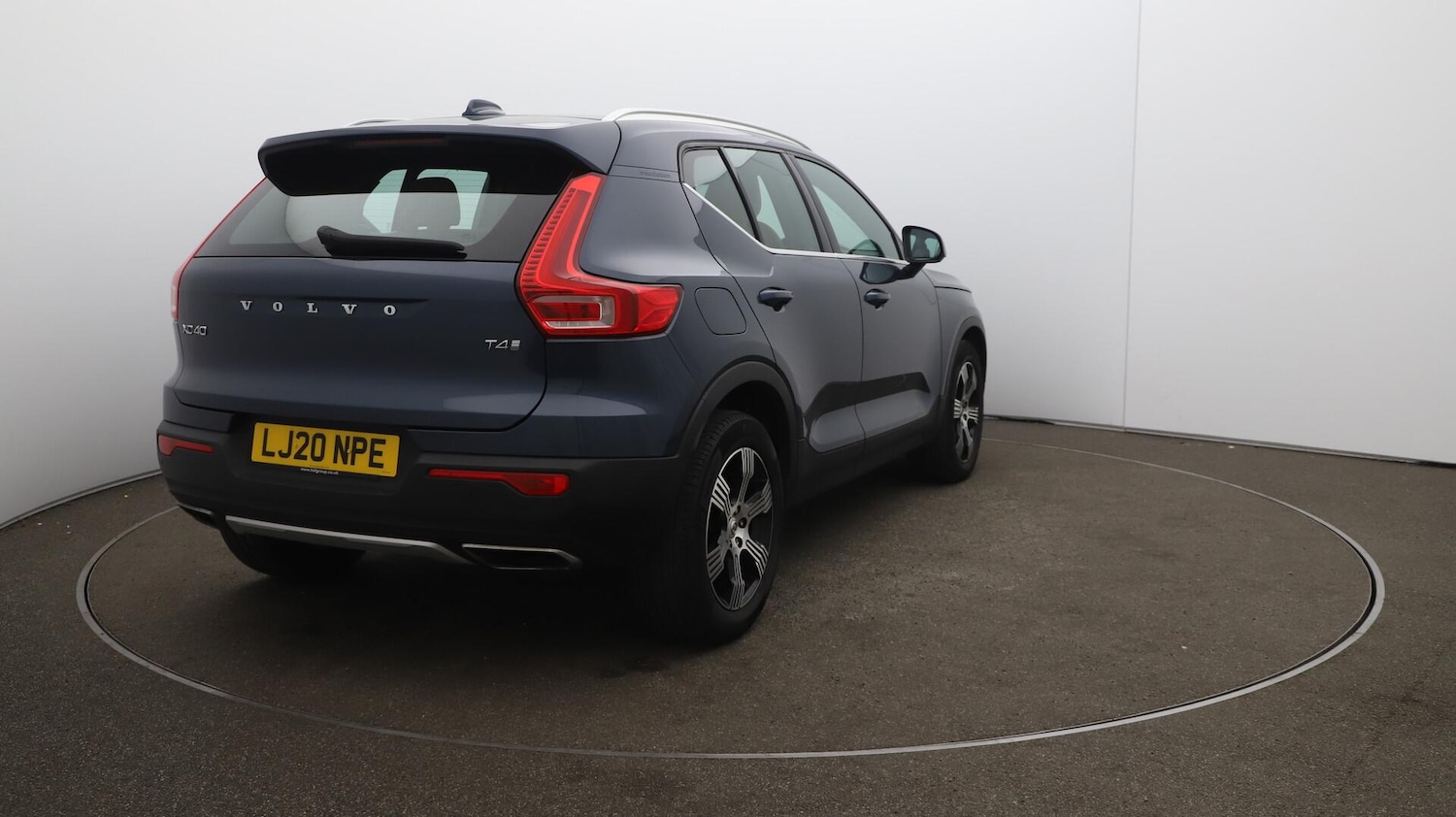 Used Volvo XC40 2020 for sale - 76085215: Photo 54