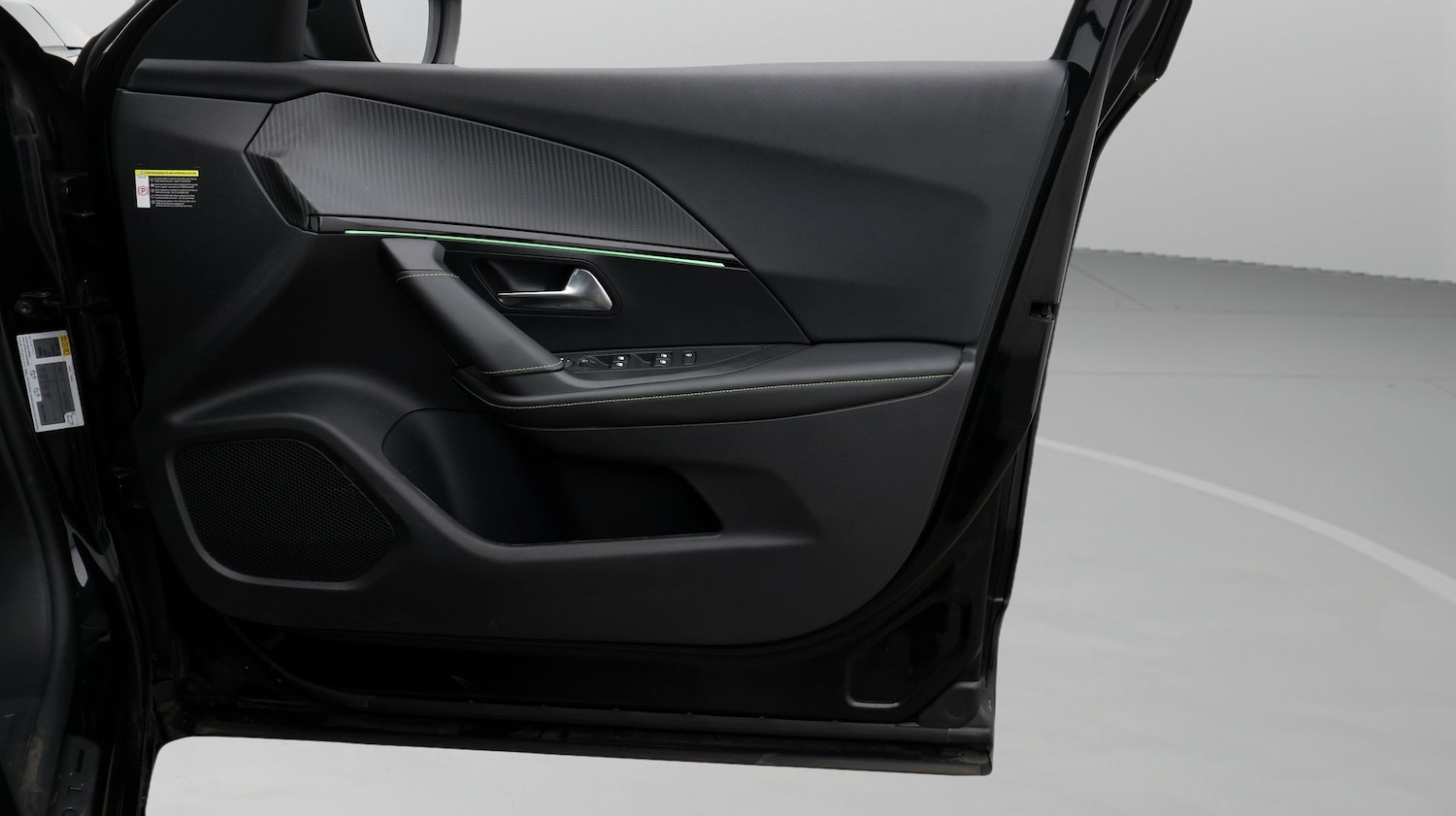 Used Peugeot 2008 2023 for sale - 77207644: Photo 15