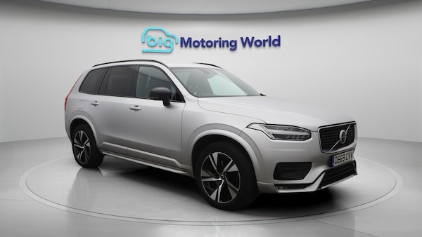 Used Volvo XC90 2020 for sale - 76226263: Photo 2