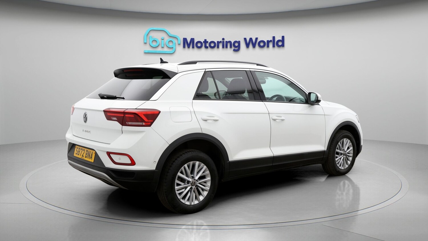 Used Volkswagen T-Roc 2023 for sale - 77747615: Photo 7