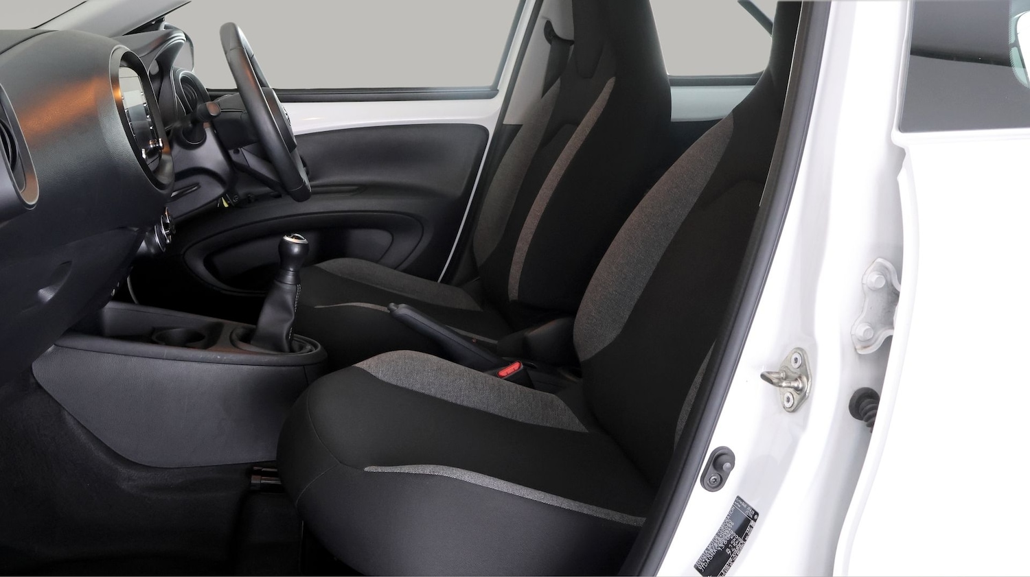 Used Toyota Aygo X 2022 for sale - 78042181: Photo 13