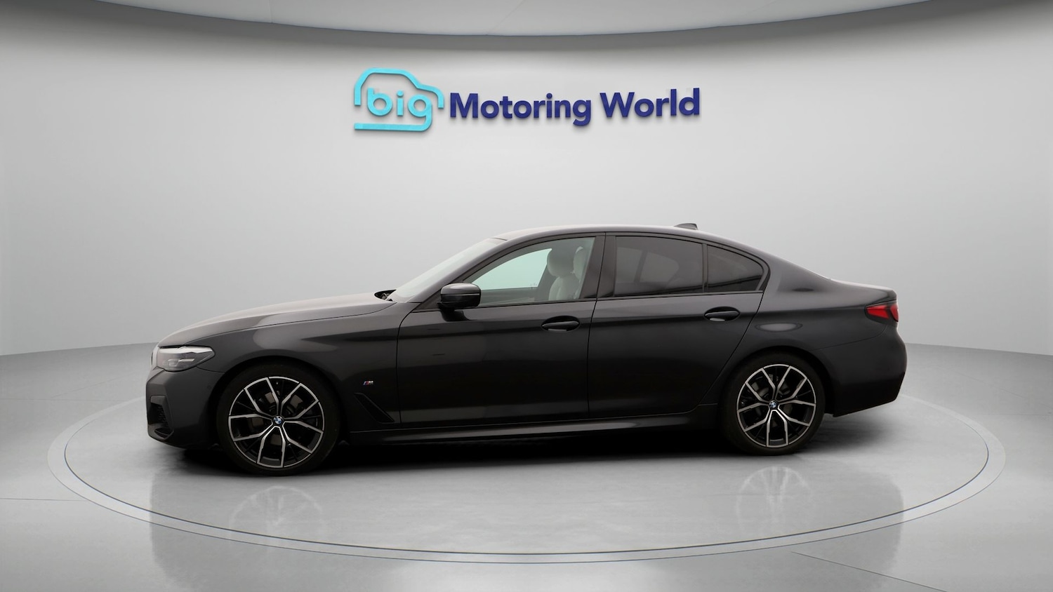 Used BMW 5 Series for sale - 77368046: Photo 4