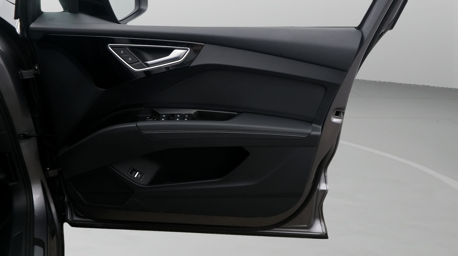 Used Audi Q4 e-tron 2024 for sale - 77208152: Photo 15