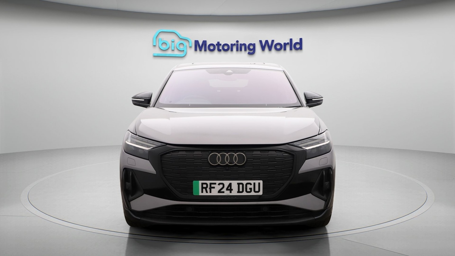 Used Audi Q4 e-tron 2024 for sale - 77208152: Photo 2