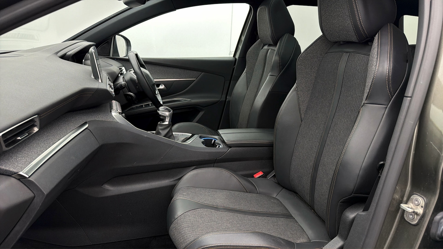 Used Peugeot 5008 2019 for sale - 77902657: Photo 13