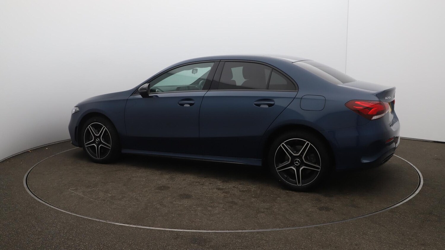 Used Mercedes-Benz A-Class 2021 for sale - 76189466: Photo 46