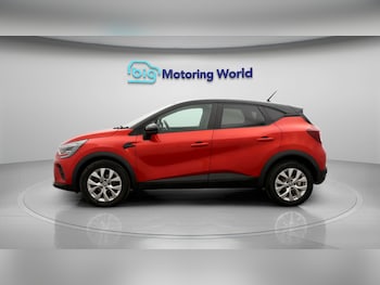 Used Renault Captur 2022 for sale - 77775357: Photo
