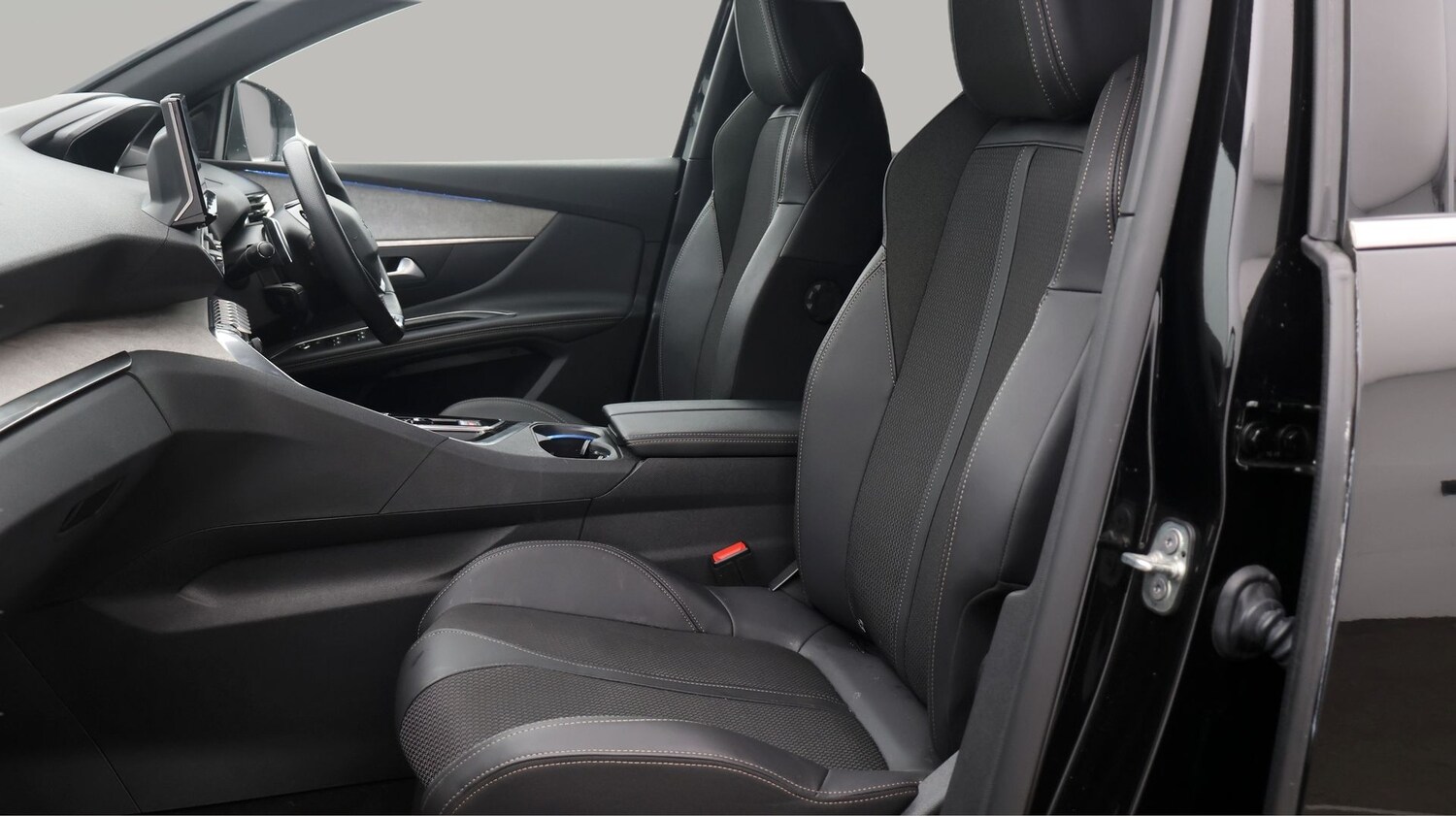 Used Peugeot 3008 2023 for sale - 77201671: Photo 14