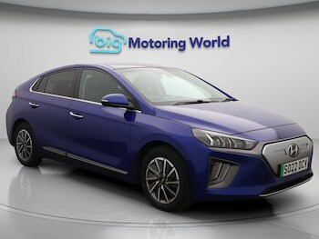 (22) - 38.3kWh Premium SE Hatchback 5dr Electric Auto (136 ps)