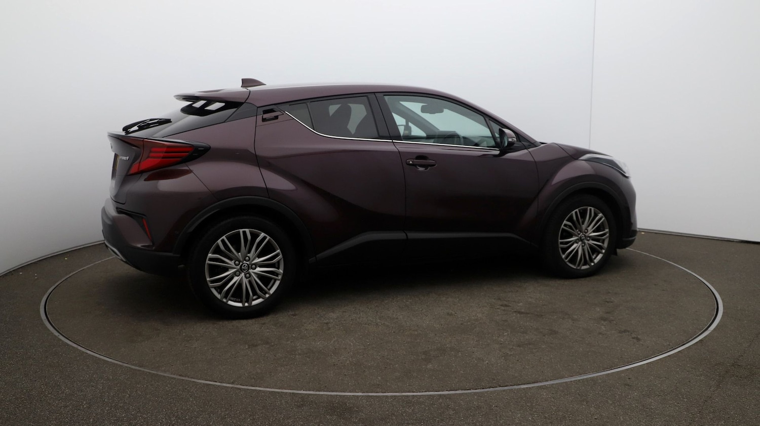 Used Toyota C-HR 2023 for sale - 76809706: Photo 42
