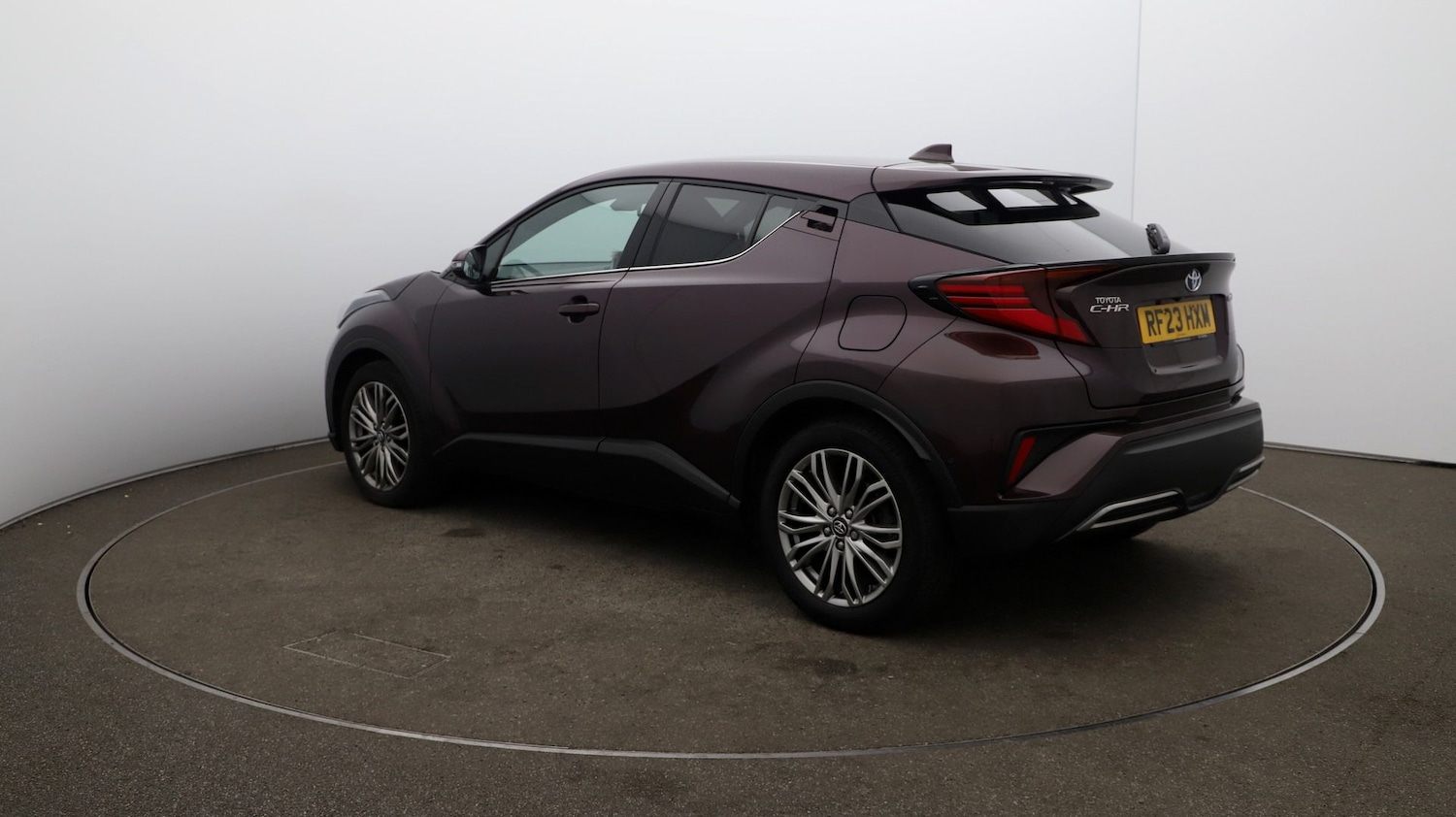 Used Toyota C-HR 2023 for sale - 76809706: Photo 55
