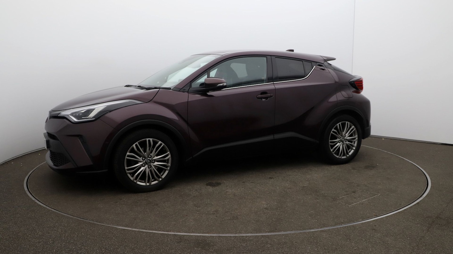 Used Toyota C-HR 2023 for sale - 76809706: Photo 59