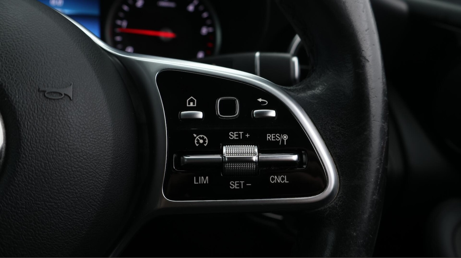 Used Mercedes-Benz GLC 2020 for sale - 76499284: Photo 26