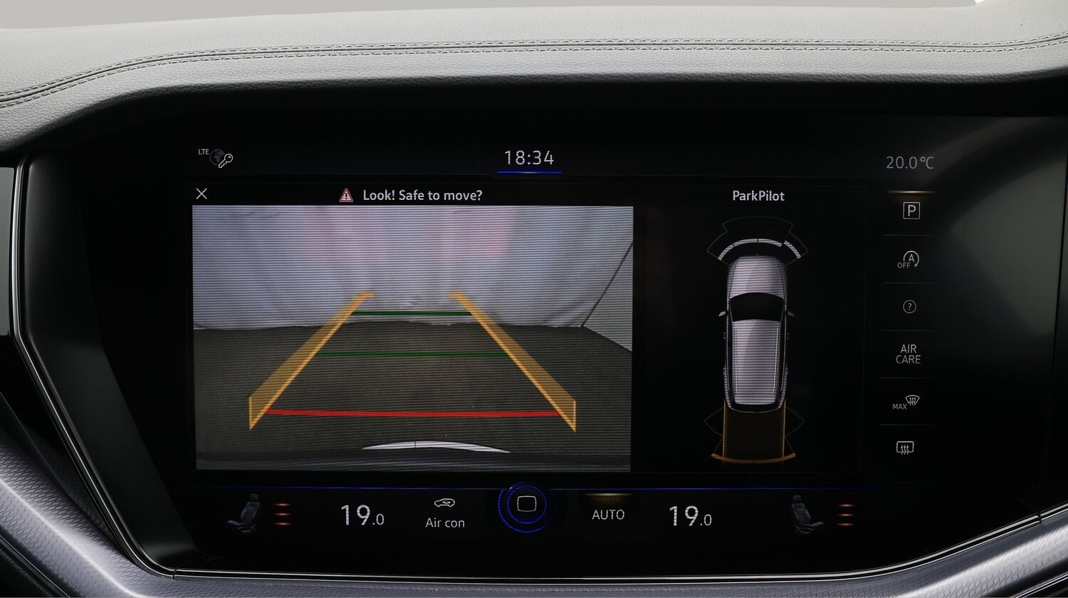 Used Volkswagen Touareg 2019 for sale - 77258029: Photo 26