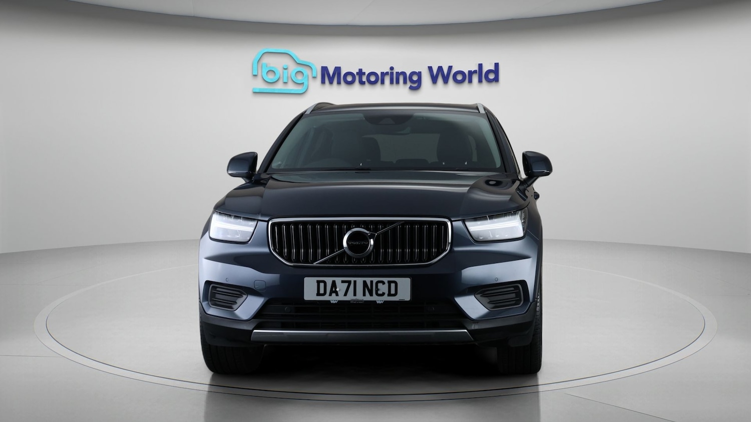 Used Volvo XC40 2022 for sale - 77759223: Photo 2