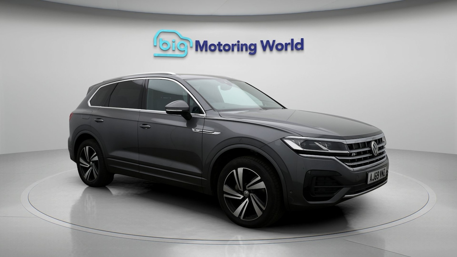 Used Volkswagen Touareg 2019 for sale - 77381132: Photo 1