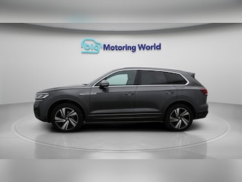 Used Volkswagen Touareg 2019 for sale - 77381132: Photo