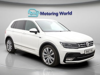 2017 - 2.0 TDi 190 4Motion R-Line 5dr DSG