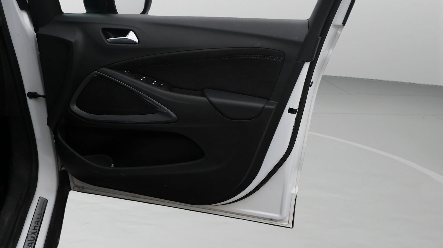 Used Vauxhall Crossland 2022 for sale - 77445839: Photo 15