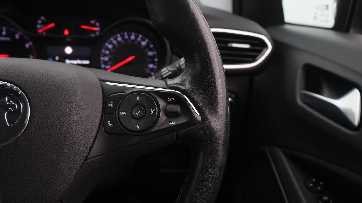 Used Vauxhall Crossland 2022 for sale - 77445839: Photo 24