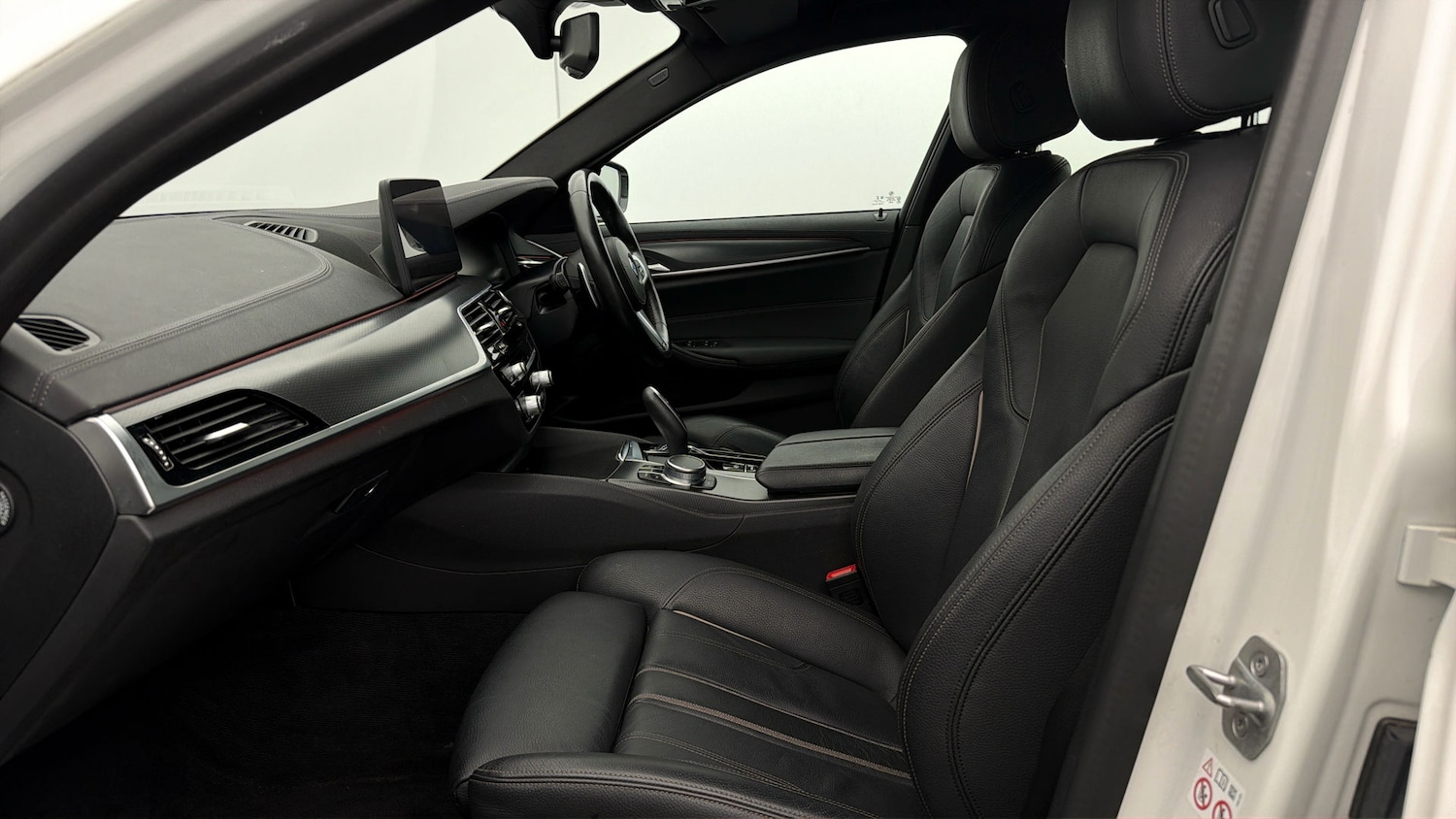 Used BMW 5 Series 2021 for sale - 78177288: Photo 13