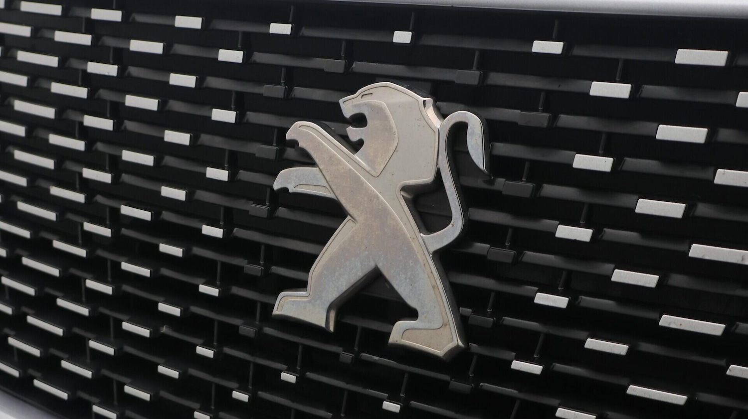 Used Peugeot 2008 2022 for sale - 76473247: Photo 24