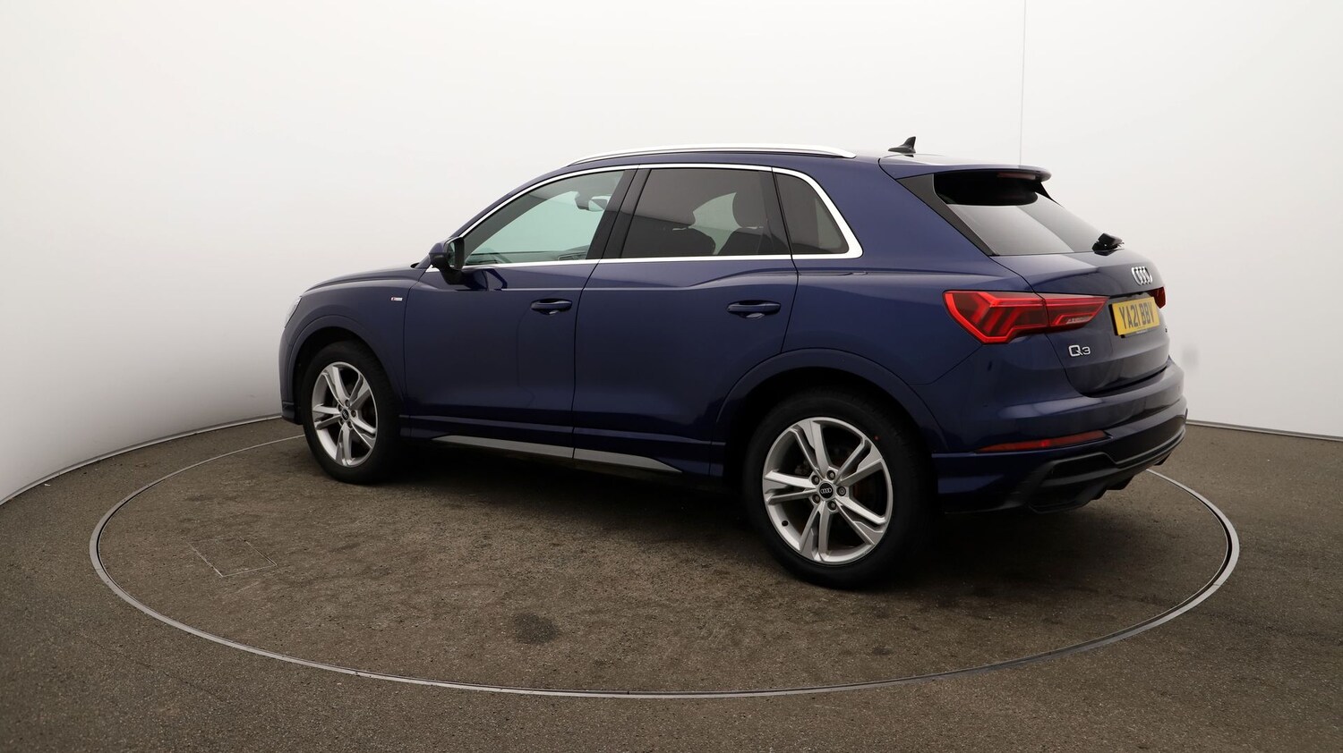 Used Audi Q3 for sale - 76811700: Photo 29