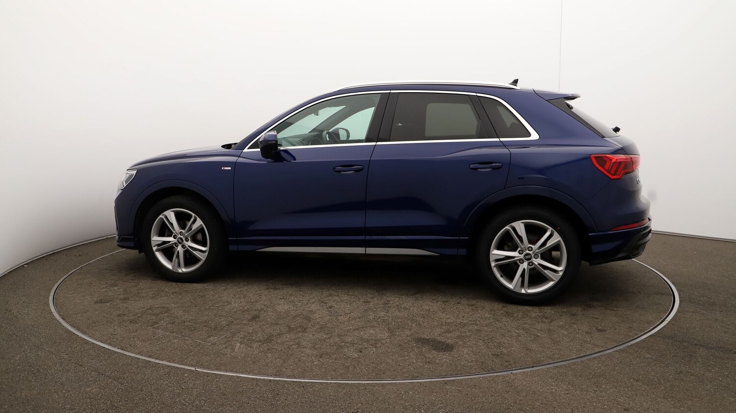 Used Audi Q3 for sale - 76811700: Photo 52