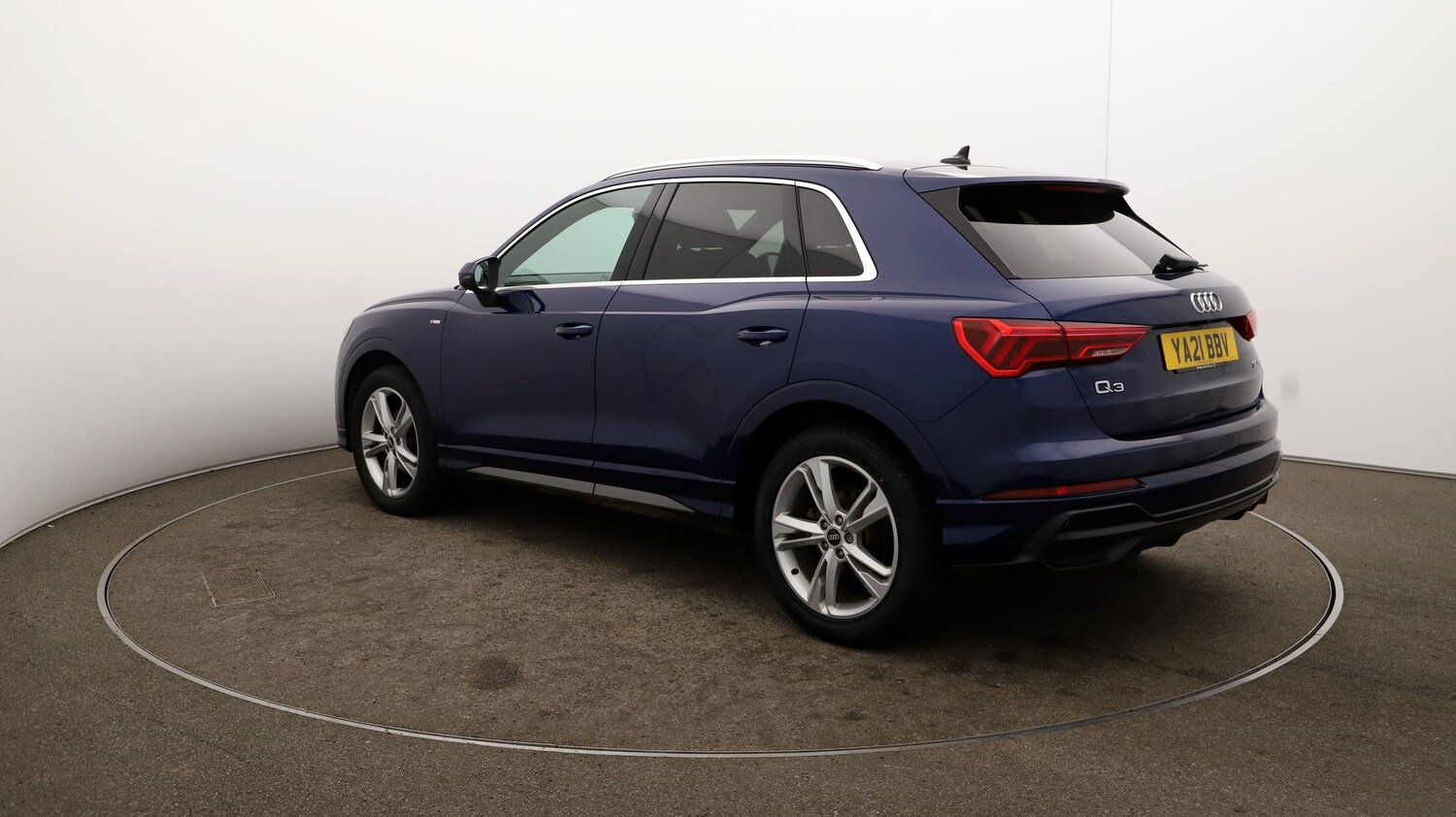 Used Audi Q3 for sale - 76811700: Photo 57