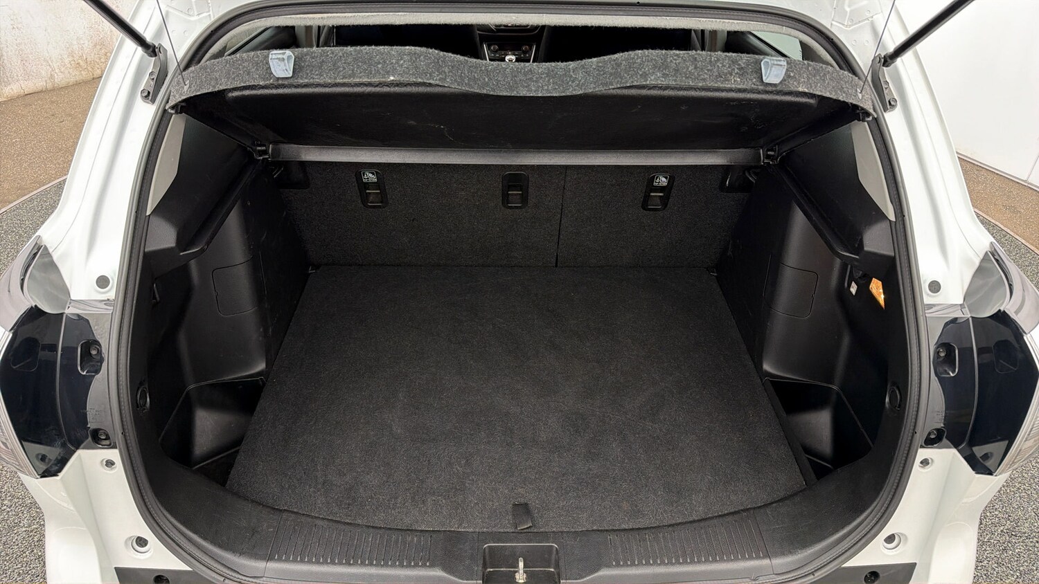 Used Suzuki SX4 S-Cross 2023 for sale - 78210948: Photo 16