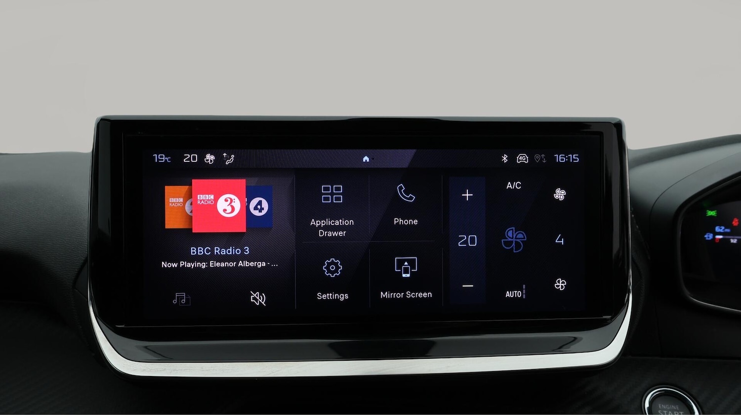 Used Peugeot 2008 2023 for sale - 76259572: Photo 12