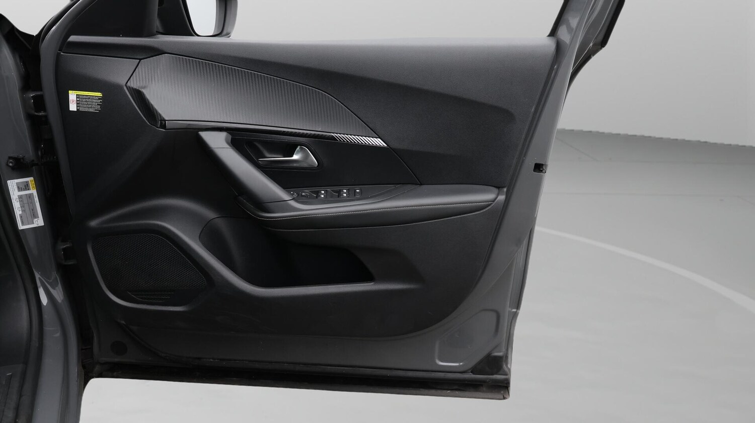 Used Peugeot 2008 2023 for sale - 76259572: Photo 16