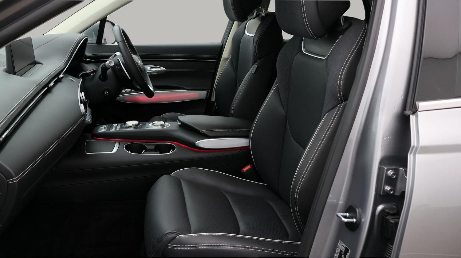 Used Genesis GV70 2024 for sale - 77367534: Photo 14