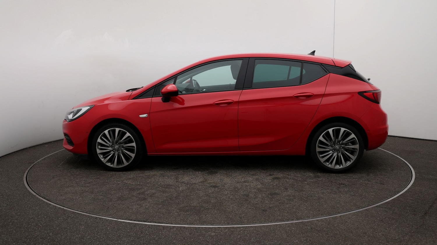 Used Vauxhall Astra for sale - 76811103: Photo 56