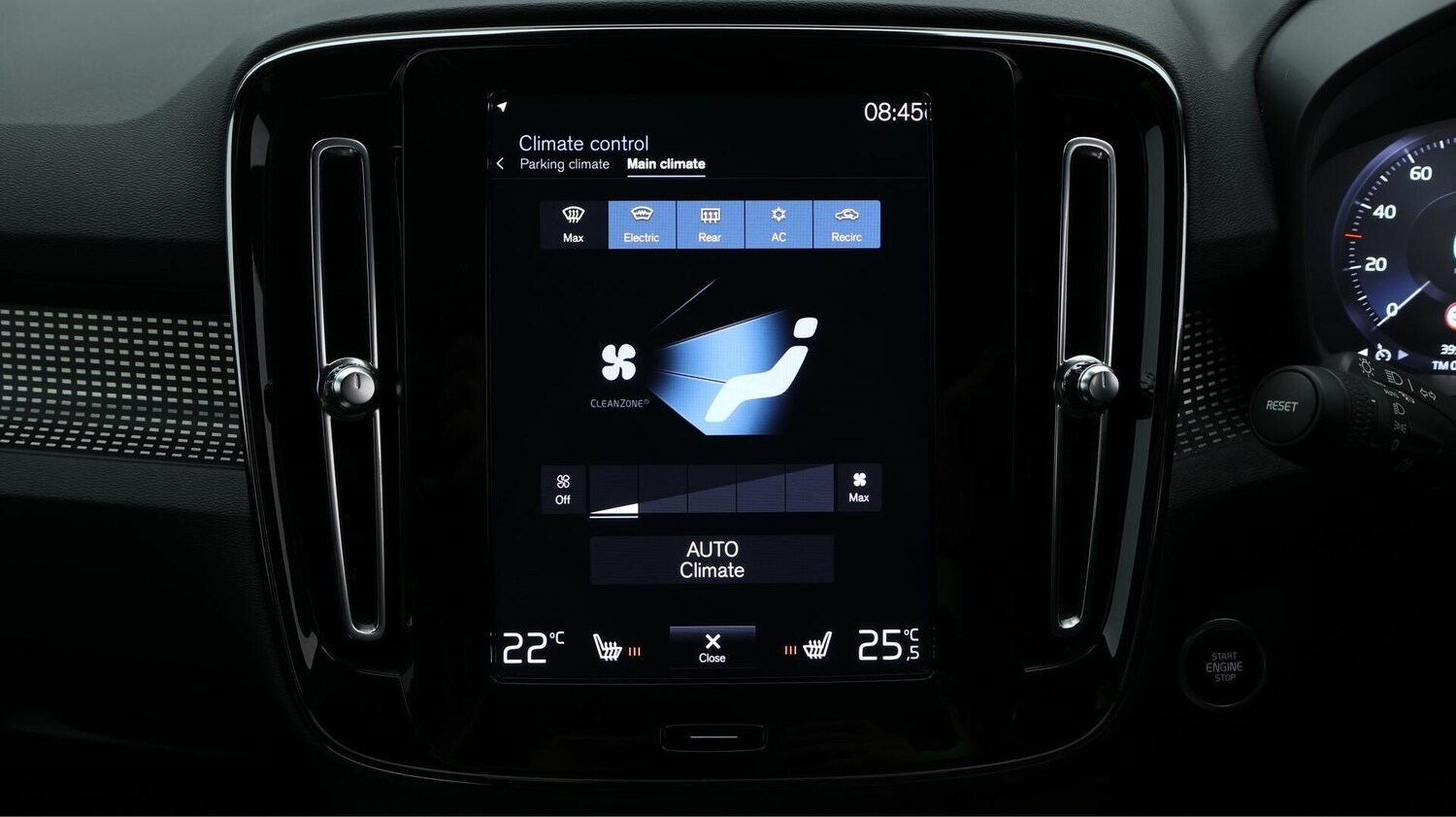 Used Volvo XC40 2021 for sale - 76381020: Photo 12