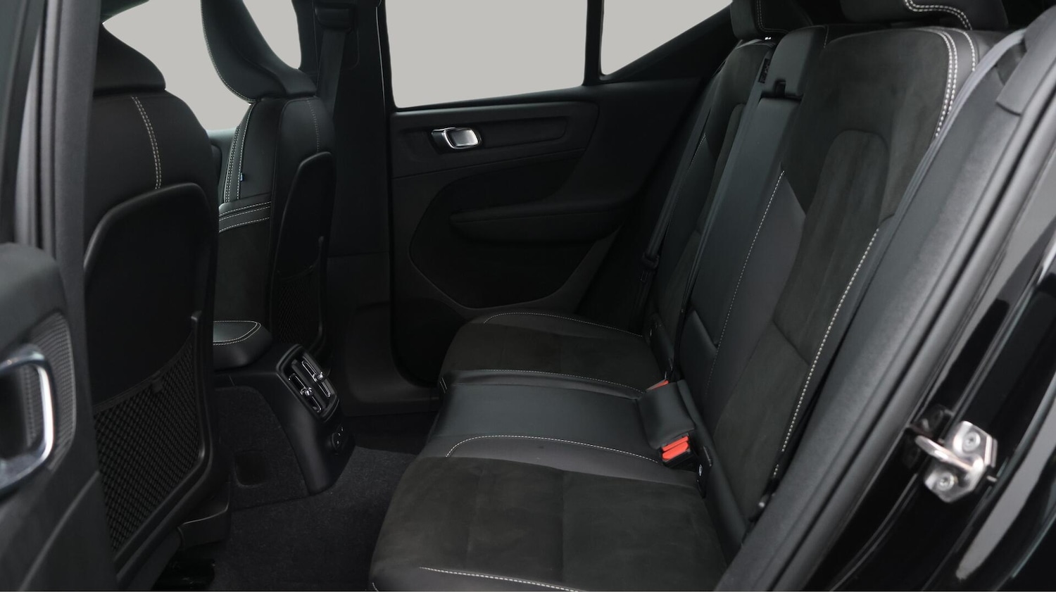 Used Volvo XC40 2021 for sale - 76381020: Photo 16