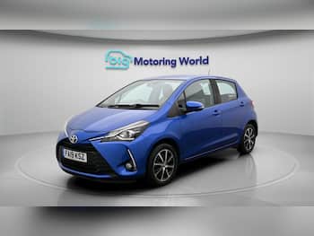 Used Toyota Yaris 2019 for sale - 79672920: Photo