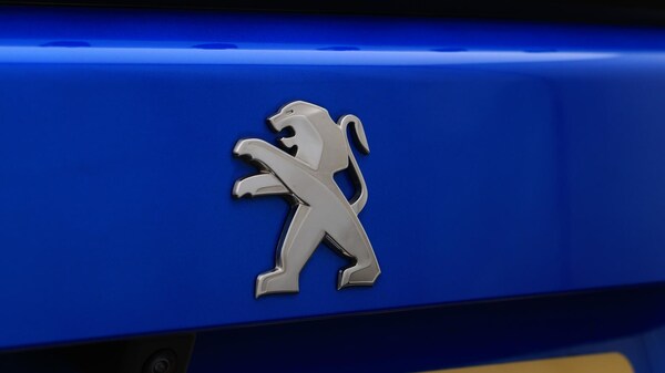 Used Peugeot E-2008 2022 for sale - 76238979: Photo 23